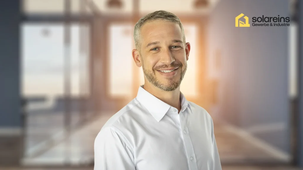 Portrait von Peter Schmitt - Projektleiter für Gewerbe Großanlagen